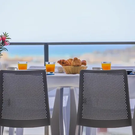 Mc Suites With Pool And Sea View *