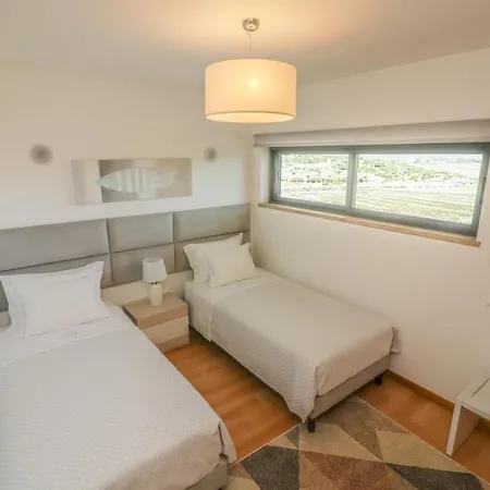 Mc Suites With Pool And Sea View Apartment Lagos