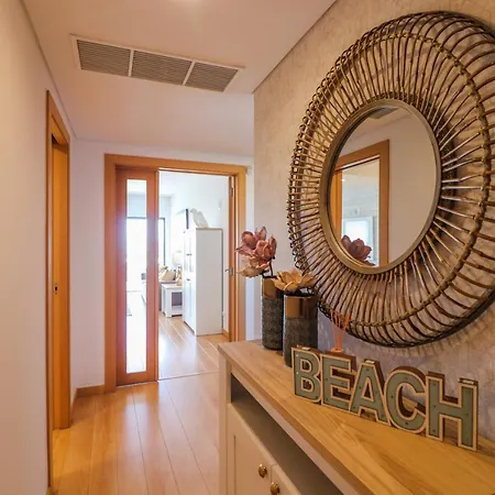 Mc Suites With Pool And Sea View